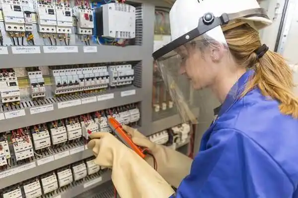 electrician Kendallville